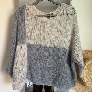 Eileen Fisher Alpaca Open-Knit Crew Neck Sweater Size Medium Soft & Lightweight